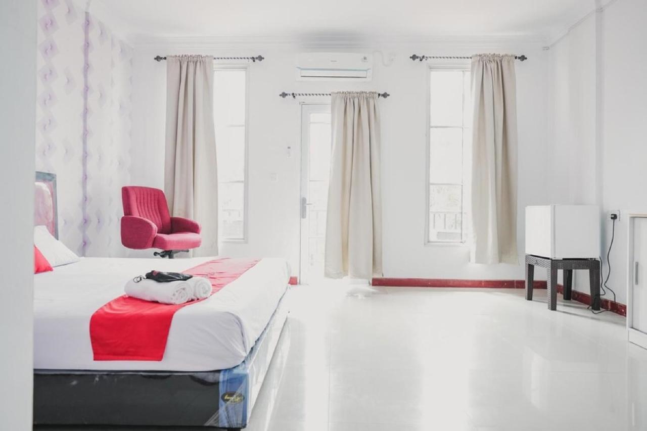 Reddoorz Near Nagoya Hill Batam 4 Hotel Jodoh  Eksteriør billede